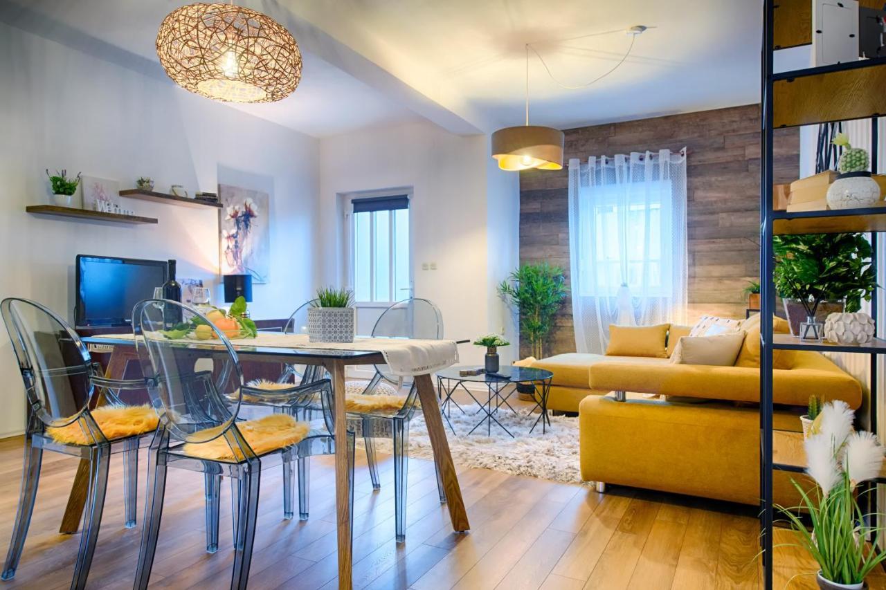 Komiža Apartments Dubra מראה חיצוני תמונה